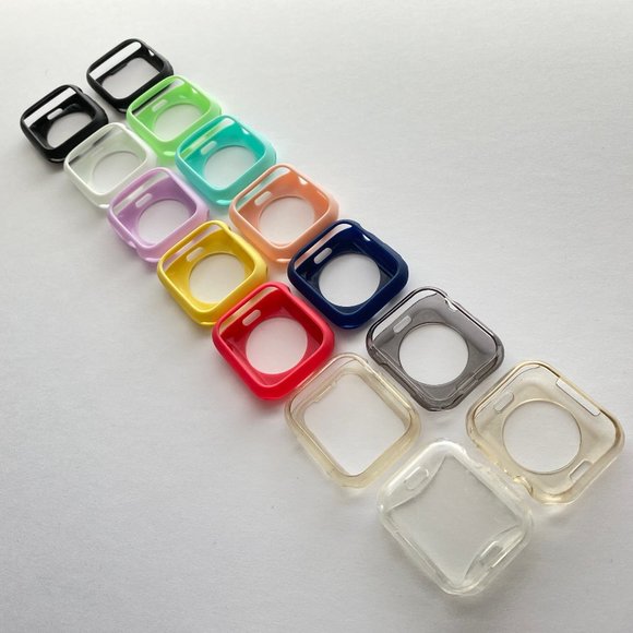 Apple Watch Series 4, Gold Aluminum Case 44mm - Picture 13 of 15